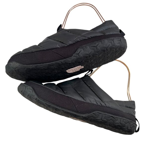 North Face slippers - Picture 6 of 12